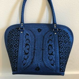 Laga Blue and Black Harapan